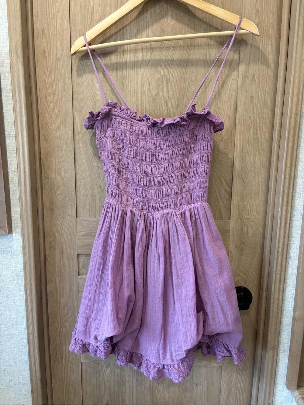 Free People Josephine Bustle Mini Dress Size S Smocked Coastal Coquette Girlie - Picture 3 of 5